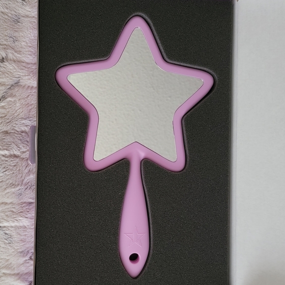 Soft Touch Lavender Hand Mirror Jeffree Star - Picture 6 of 13